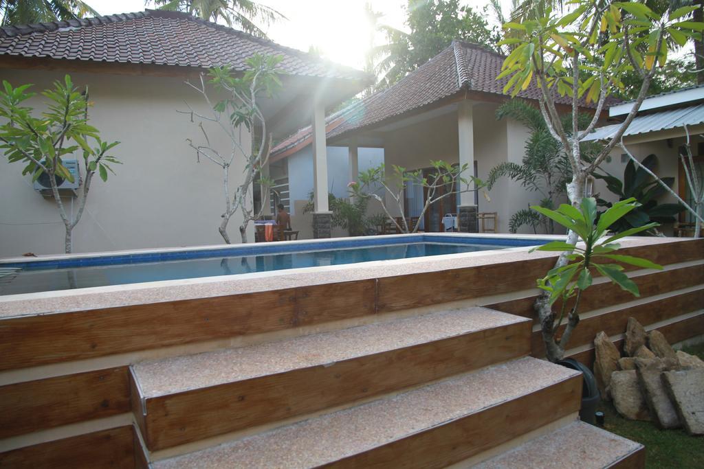 Santai Retreat Hotel Kuta  Exterior photo